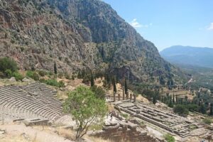 3-Day Classical Greece Tour: Epidaurus, Mycenae, Nafplion, Olympia, Delphi - Day 1: Epidaurus Theatre, Mycenae tombs, and the Canal of Corinth