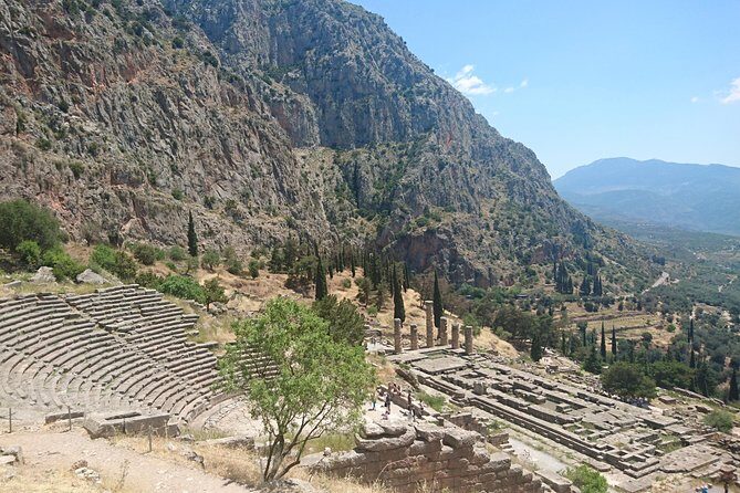 3-Day Classical Greece Tour: Epidaurus, Mycenae, Nafplion, Olympia, Delphi - Day 1: Epidaurus Theatre, Mycenae tombs, and the Canal of Corinth