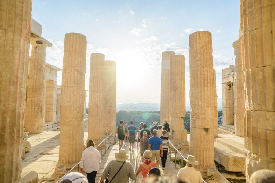 Acropolis: Acropolis and Parthenon Guided Walking Tour - Why the Acropolis-Parthenon route feels different from a random walk