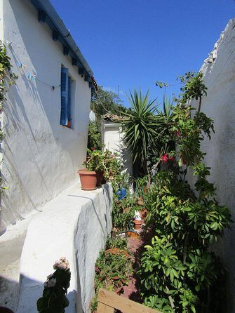 Acropolis monuments, Parthenon and Plaka, Monastiraki walking tour - Monastiraki: Where the Tour Ends and the Fun Continues