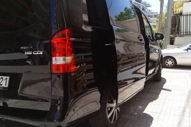 Airport Pickup Services - Should You Book This Athens Airport Transfer?