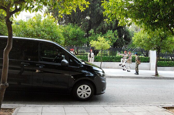 Airport transfer - The English-Speaking Driver and the “First Hour” Advantage