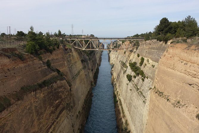 Ancient Corinth Private Tour from Corinth - Stop 2: The Diolkos shipping shortcut and the canal entrance details