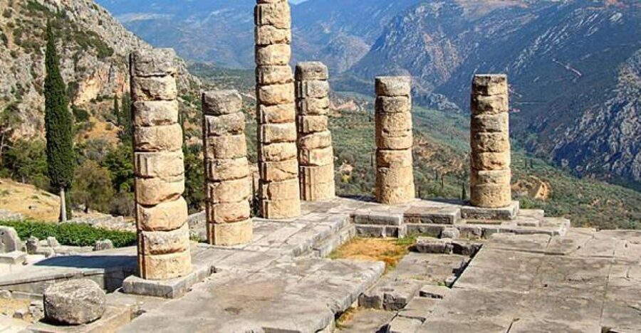 Ancient Delphi Full-Day Tour from Athens - Why Delphi feels different when you go from Athens