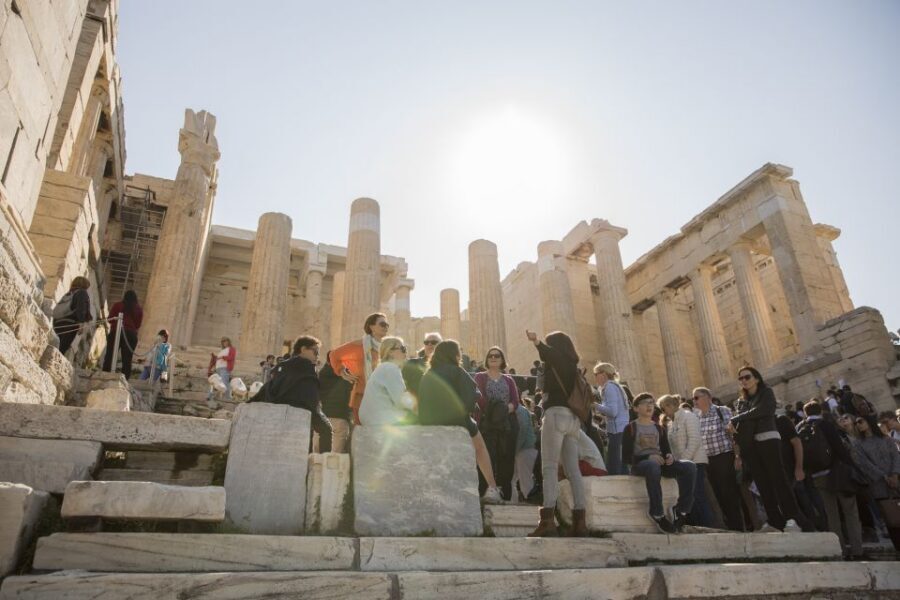 Athens: Acropolis Beat the Crowds Afternoon Guided Tour - Meeting Under Hadrian’s Gate: Logistics That Save You Stress