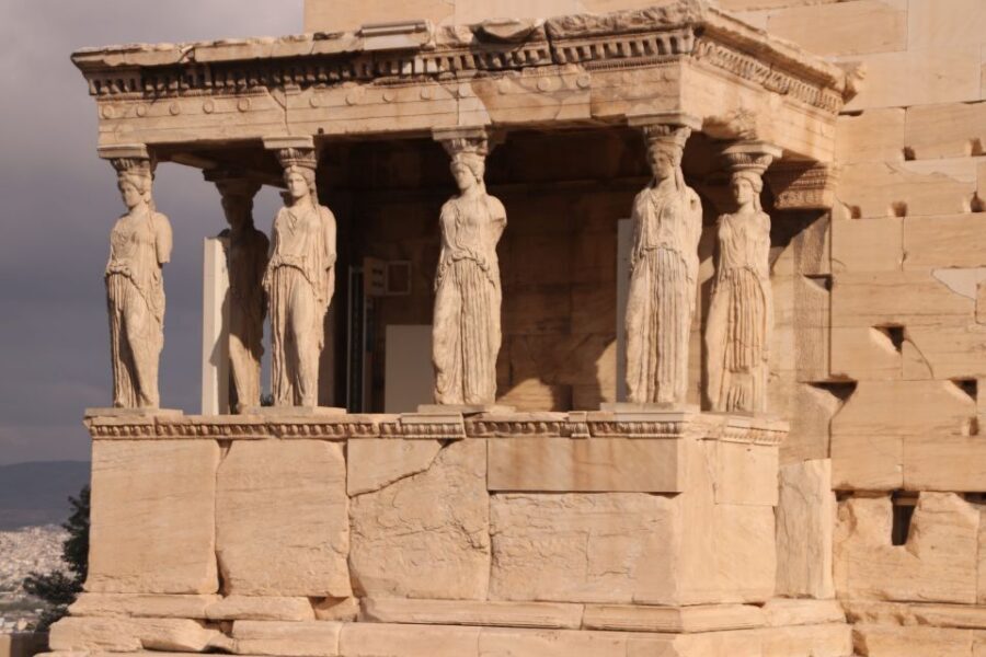Athens: Acropolis Guided Walking Tour without Entry Ticket - Meeting at Metro Acropolis: the start matters