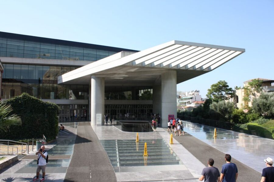 Athens: Acropolis Museum Ticket with Audio Guide - Practical tips that prevent the most common headaches