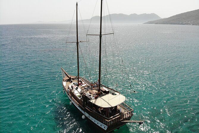 Athens: All Day Cruise to Agistri Moni Aegina with Lunch & Drinks - Agistri Stop: Market Time, Beaches, and That Bike Option