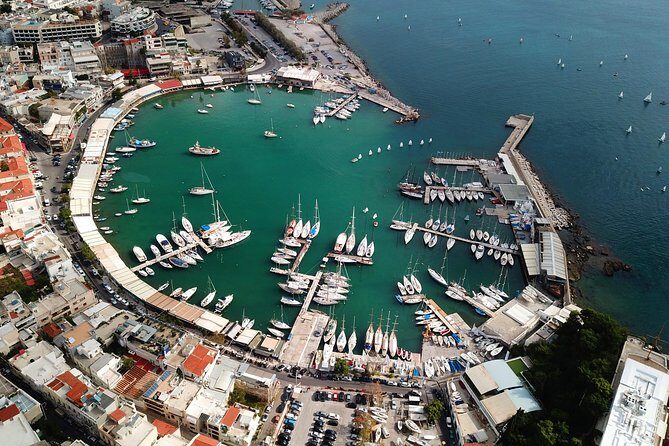 Athens and Piraeus Private Tour For Groups - Transport, audio, and the private-van advantage