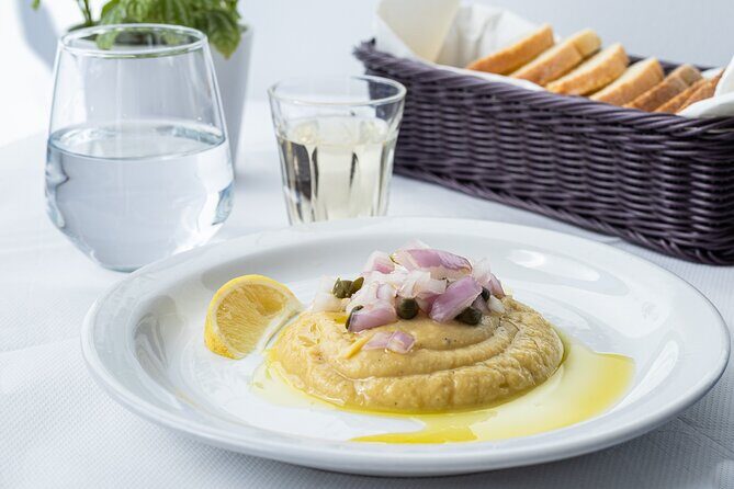 Athens: Around Greece in 5 Dishes: Dinner, Theater & Music - Who Should Book This Athens Night (and Who Might Not)