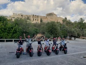 Athens: Award-Winning Acropolis Guided e-Scooter Tour - How the 2-hour scooter format actually helps
