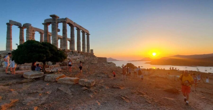 Athens: Cape Sounio & Poseidon Temple Trip with Audio Guide - Temple Entry Tickets and Food: What’s Actually Extra