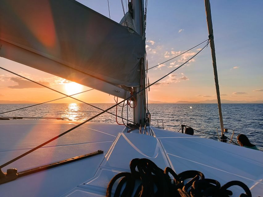 Athens: Catamaran Cruise with Fresh Lunch and Wine - Pier 6 to Alimos Marina: the smooth start you want