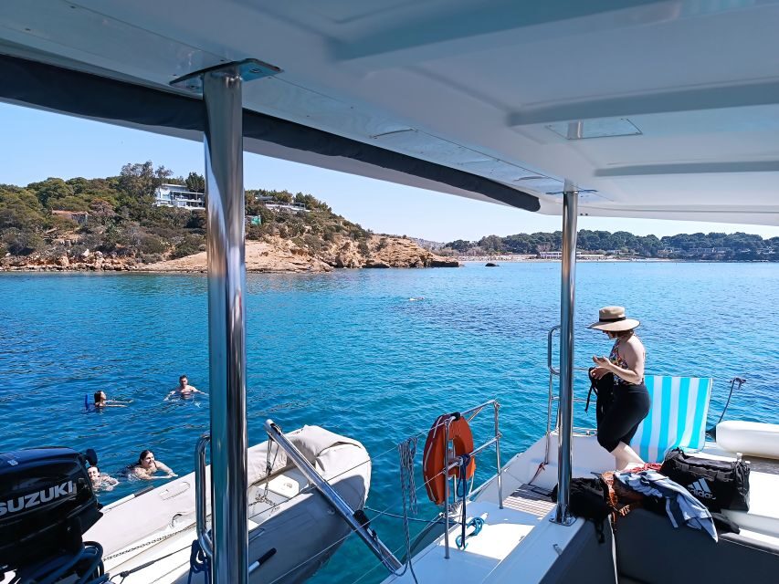 Athens: Catamaran Cruise with Fresh Lunch and Wine - Vouliagmeni Bay: another swim, with a different vibe