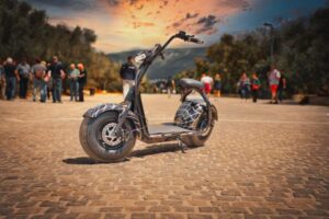 Athens: City Highlights Guided E-Scooter Tour - Roaring Views of the Acropolis, Parthenon Photos, and the Odeon Stop