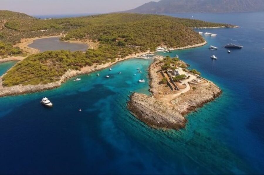 Athens: Ferry Boat Ticket to/from Agistri Island - Arriving on Agistri: Explore Lush Greenery and Clear Beaches