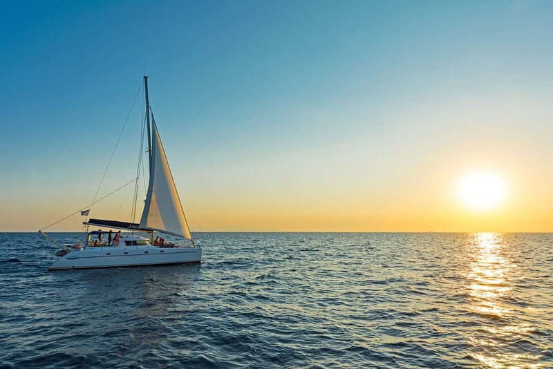 Athens: Half-Day Sunset Catamaran Cruise with Meal & Drinks - Group Size and Comfort: Small Boats, Personal Attention