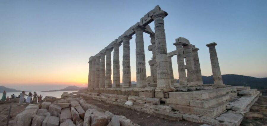 Athens: Hop-on-Hop-off Bus and Cape Sounion Sunset Tour - The hop-on hop-off blue bus: using 48 hours without wasting time