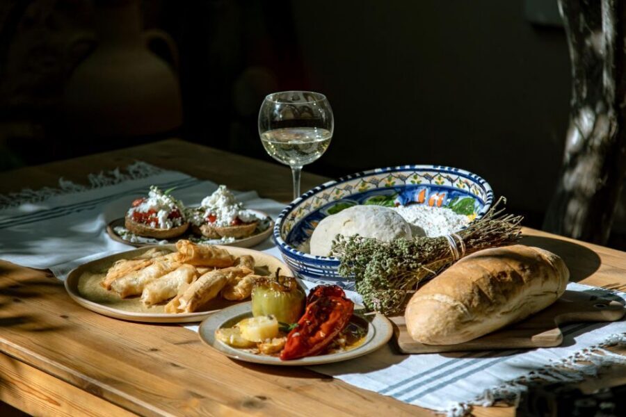 Athens: Kerameikos Stone House Cooking Class - The mini shopping moment inside the house