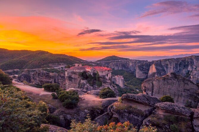 Athens: Meteora 2-Day Tour Sunset & Morning Small Group + Hotel - Day 1 Sunset: St. Stephen and the late-day approach