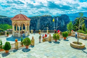 Athens: Meteora 2-Day Trip with Hotel, Sunset & Morning tour - Kalambaka Hotel Setup and Breakfast With Meteora Views