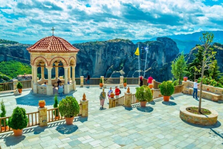 Athens: Meteora 2-Day Trip with Hotel, Sunset & Morning tour - Kalambaka Hotel Setup and Breakfast With Meteora Views