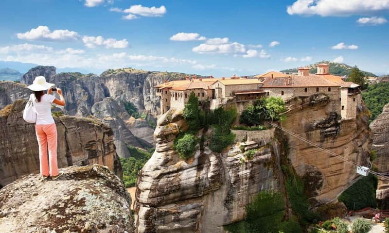 Athens: Meteora Monasteries Day Trip with Caves and Lunch - Great Meteor Monastery: the big interior moment
