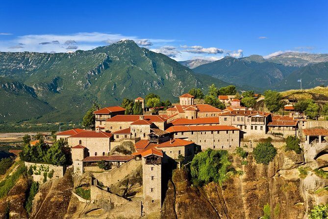 Athens: Meteora Monasteries, Hermit Caves Tour with Pickup - Why Meteora Works as a One-Day Trip From Athens