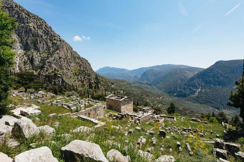 Athens: Mythology of Delphi, Museum and Arachova Guided Tour - Delphi Museum: where the famous objects stop being names