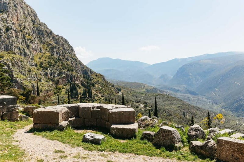 Athens: Mythology of Delphi, Museum and Arachova Guided Tour - Price and value: why it’s worth more than the ticket number