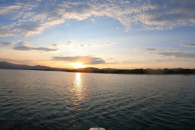 Athens, Nea Makri: Guided Small Group Snorkeling Boat Excursion - What you’ll see: clear water, small creatures, and better-than-expected variety