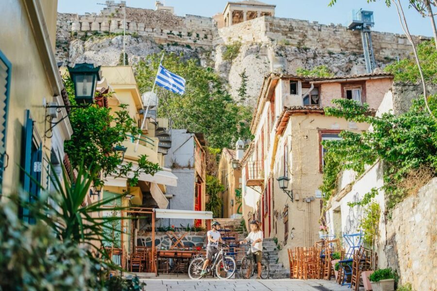 Athens: Old Town Highlights Guided E-Bike Tour - Plaka and the Presidential Palace: Athens at street level, with real drama