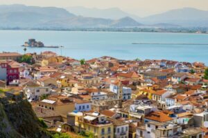 Athens: Peloponnese Highlights Day Trip and V.R. Audio Guide - Meet in Central Athens, Then Let the Bus Do the Work
