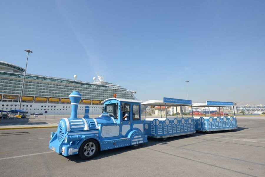 Athens, Piraeus, and Coastline: Blue Hop-On Hop-Off Bus - Getting on and off: Stops, QR boarding, and switching lines
