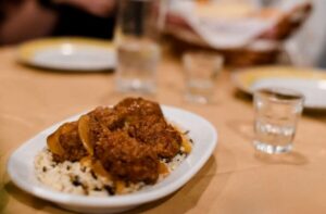 Athens: Premium Food and Wine Tasting Tour in the evening - Meeting at Syntagma or Plaka: fast start, easy flow