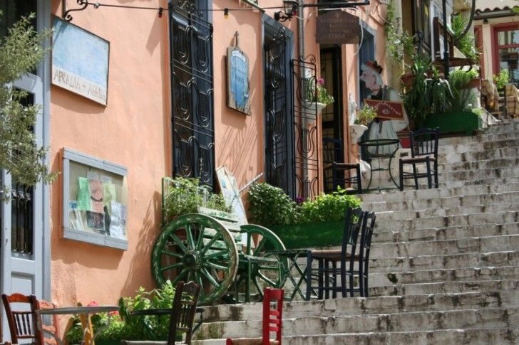 Athens: Private 4-Hour Tour with Acropolis and Old Town - Meeting Point at Crescendo Cafe: The Fast Start You’ll Be Glad You Had