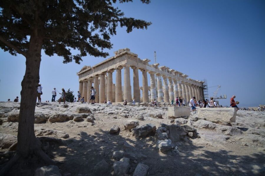 Athens: Private Acropolis Tour with focus on Kids & Families - Price and Value: Is $406 Per Group Fair?