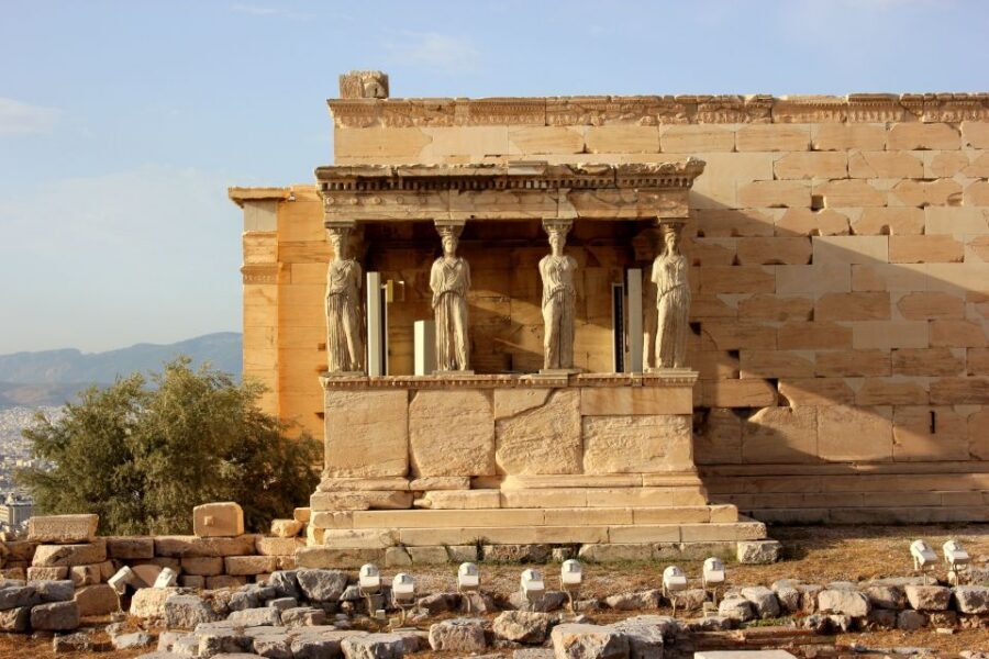 Athens: Private Guided Skip-the-Line Tour of the Acropolis - Temple of Athena Nike: an ending that makes the whole route click