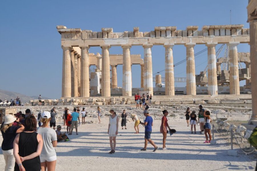 Athens: Private Guided Skip-the-Line Tour of the Acropolis - Price and value: $352 for a private group up to 2