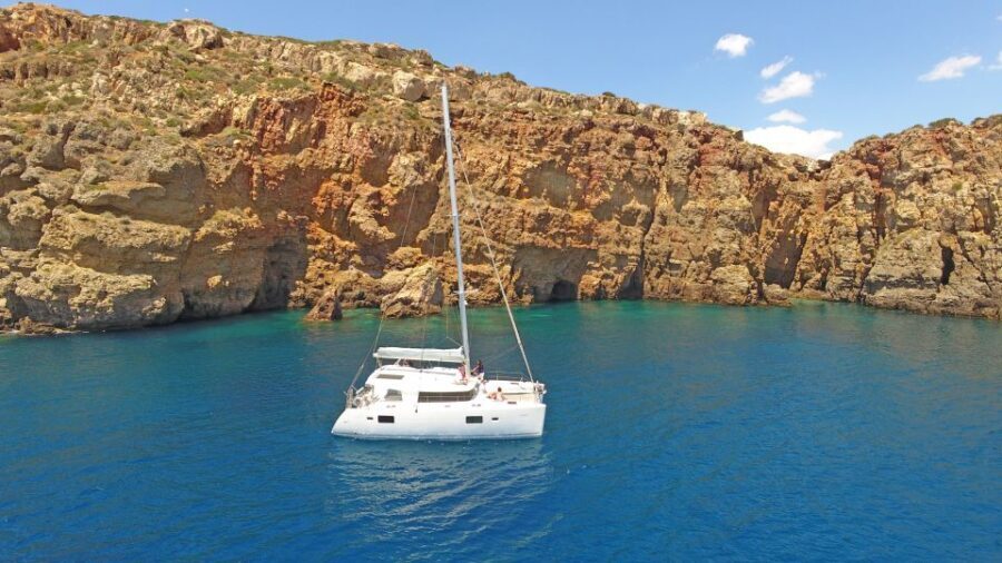 Athens: Riviera Catamaran Cruise with Meal and Drinks - Who this cruise is best for