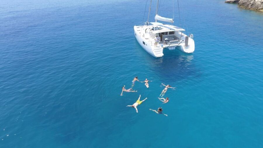 Athens: Riviera Catamaran Cruise with Meal and Drinks - What to bring and how to plan your day