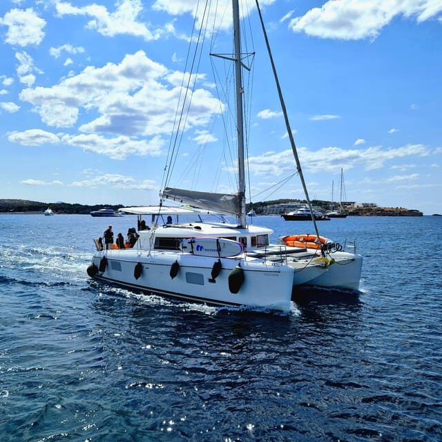 Athens: Riviera Catamaran Tour with Fresh Meal and Drinks - Boarding at Pier 7: Where Your Athens Riviera Day Begins