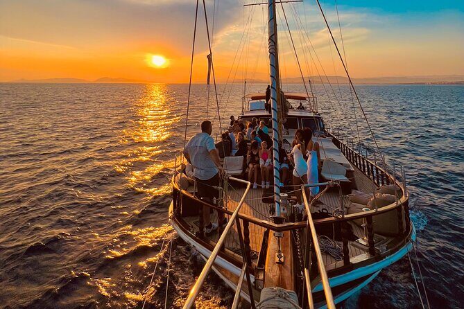 Athens Riviera Sunset Cruise with Snacks and Drinks Included - Quick hits before you go