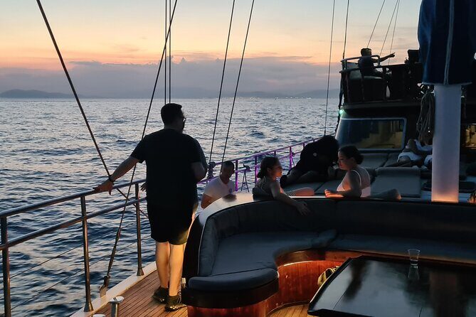 Athens Riviera Sunset Cruise with Snacks and Drinks Included - Drinks and snacks: where the included value really shows