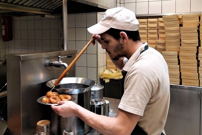 Athens Street Food Tour: Explore City's Iconic Eateries - Athinas Street and Evripidou: the artery and the spice road