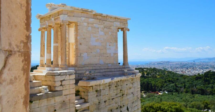 Athens: The Acropolis Guided Walking Tour in Dutch - Price and value: what $95 buys you in the real world