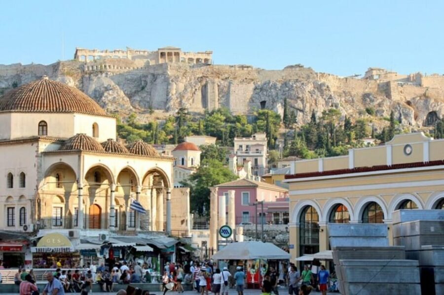 Athens: the Great Greek Philosophers Guided Tour in Spanish - Start at Plato’s Statue: Getting Your Bearings Fast