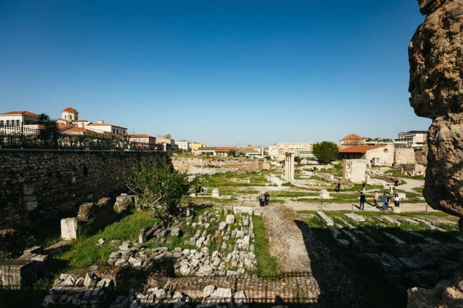 Athens: Women in Ancient Greece Guided Walking Tour - How good is the walking pace and what should you bring?