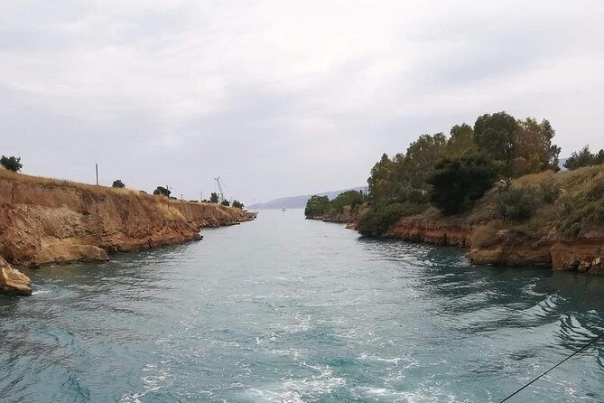Biblical Tour Letters to The Corinthians - St Paul’s Footsteps - Temple of Apollo and Kechreae: worship, then the port