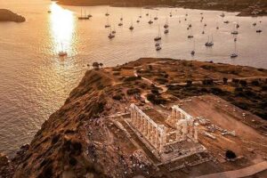 Cape Sounio & Temple Of Poseidon Breathtaking Views Private Trip - The coastal drive along the Saronic Gulf does half the work